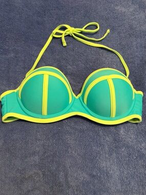 Neon Trim Green Underwire Bikini Top - Women Swim Small InMocean brand